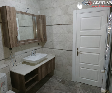 134 BANYO DOLAP-Emlak konutları erguvan a-12/ÇORLU